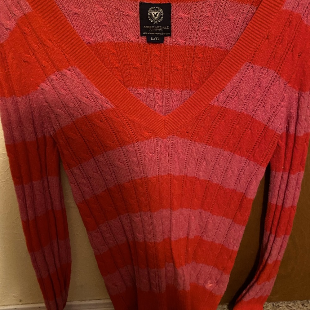 Size Lg Women Sweater